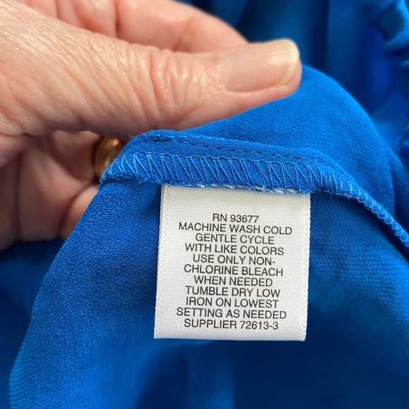 Liz Claiborne Blouse Size M 3/4 Sleeve Elasticized Waist Royal Blue Size M - Picture 3 of 8